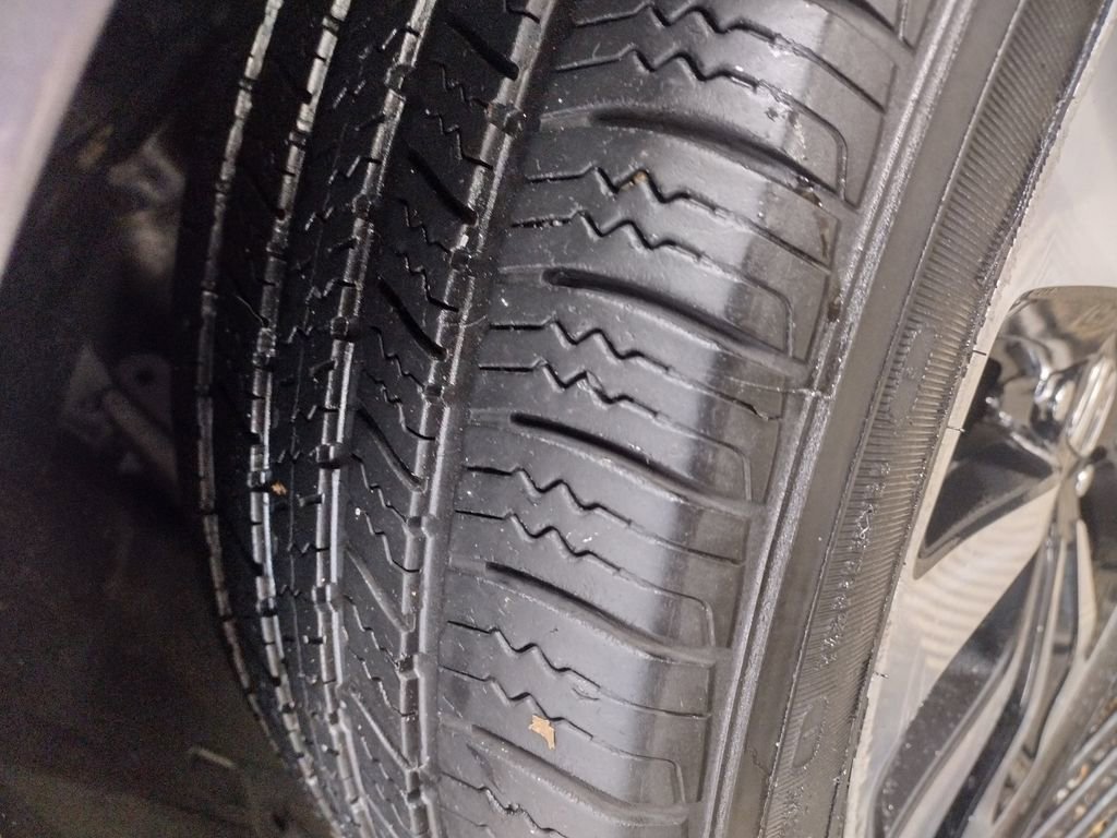 Used 2014 Honda Accord EX-L image 6