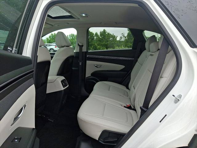 Used 2023 Hyundai Tucson SEL w/ Convenience Package AWD/4WD image 11
