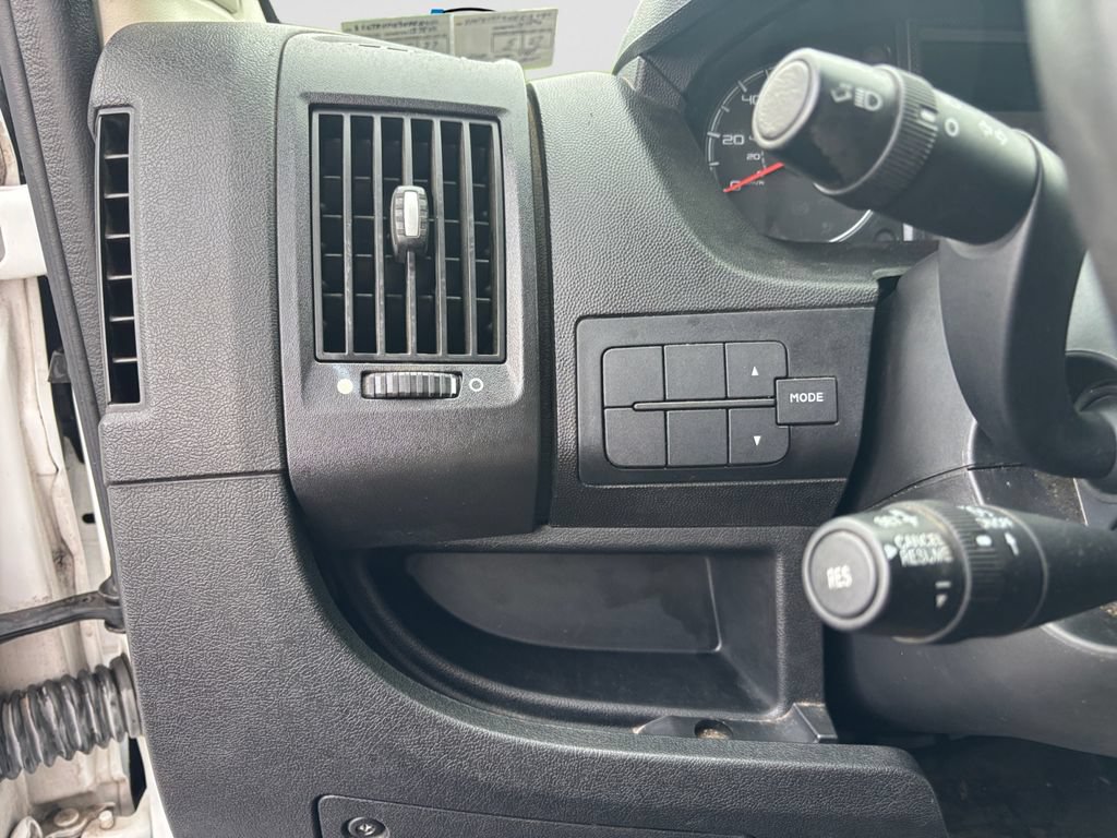 Used 2017 RAM ProMaster 1500 FWD image 13