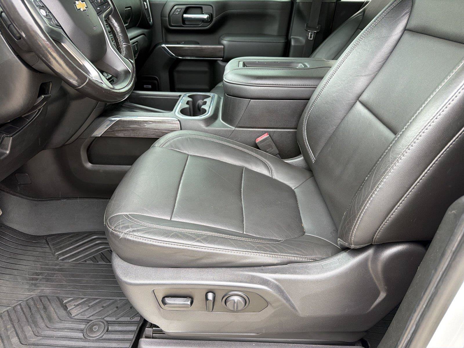 Used 2020 Chevrolet Silverado 2500 LTZ w/ LTZ Premium Package AWD/4WD image 7