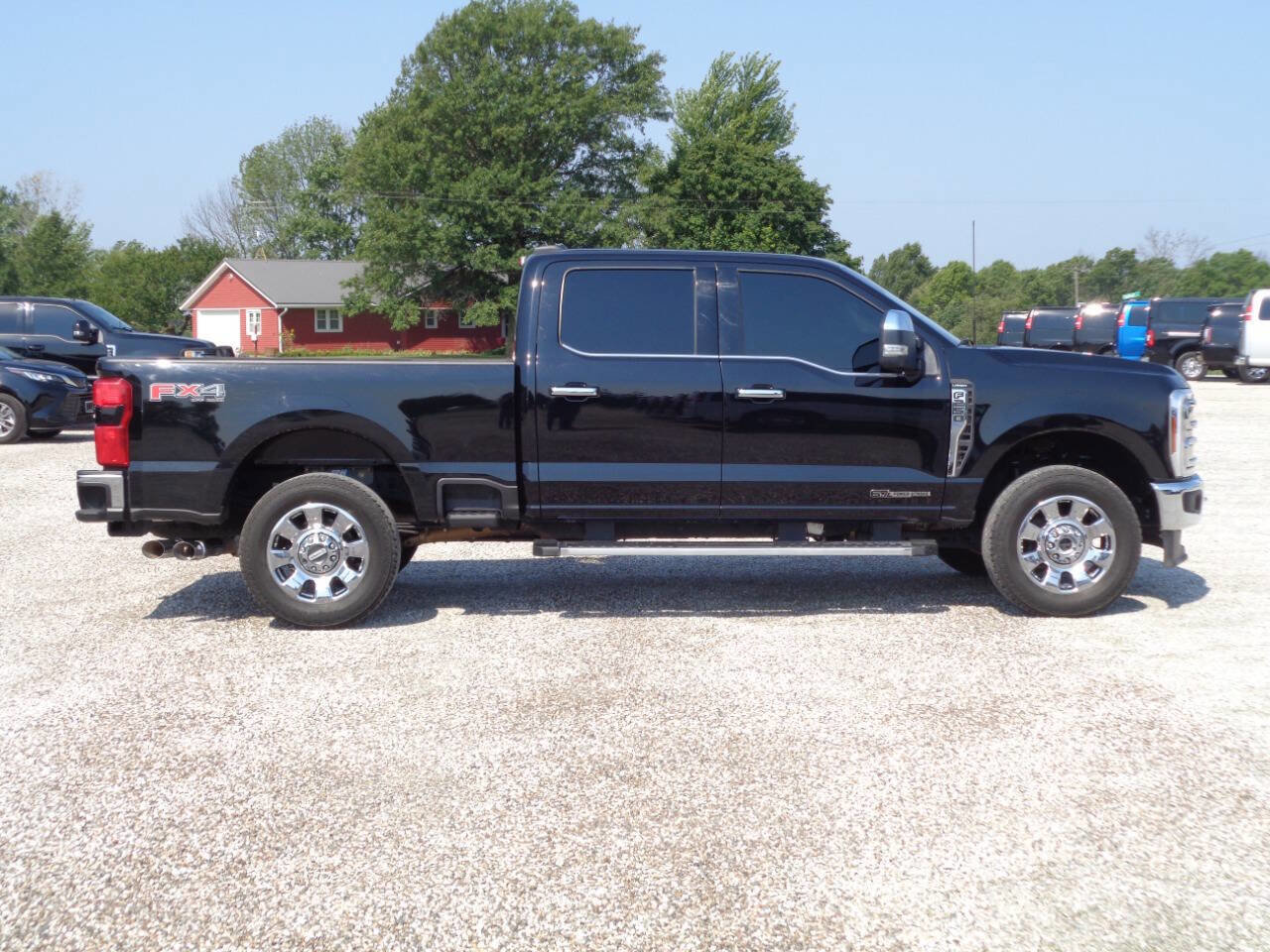 Used 2024 Ford F250 Lariat w/ Chrome Package image 5