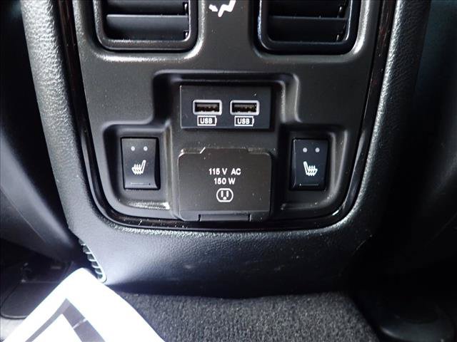Used 2024 Dodge Durango R/T AWD/4WD image 11