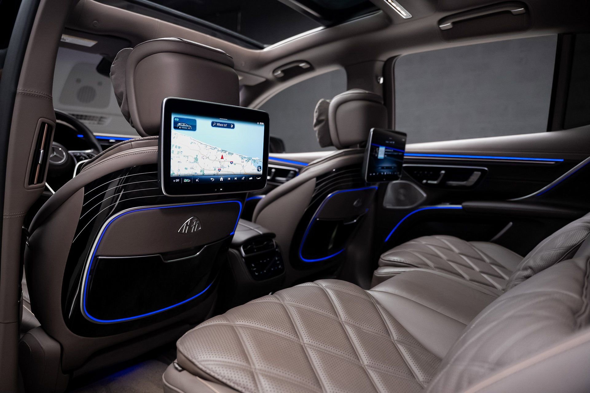 Used 2024 Mercedes-Benz Maybach EQS 680 4MATIC image 68