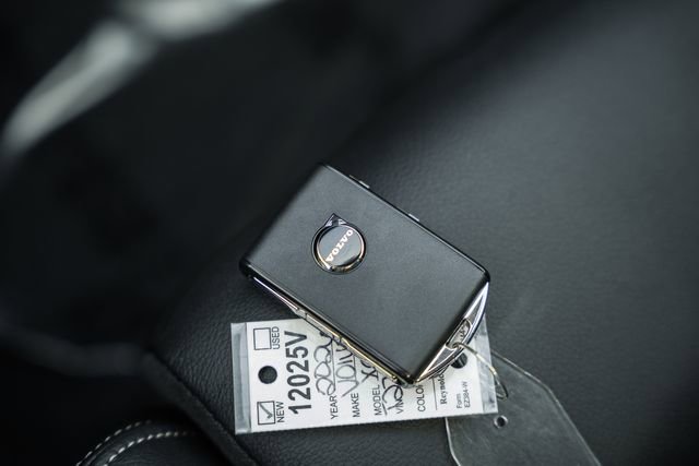 New 2026 Volvo XC40 B5 Plus w/ Climate Package image 46