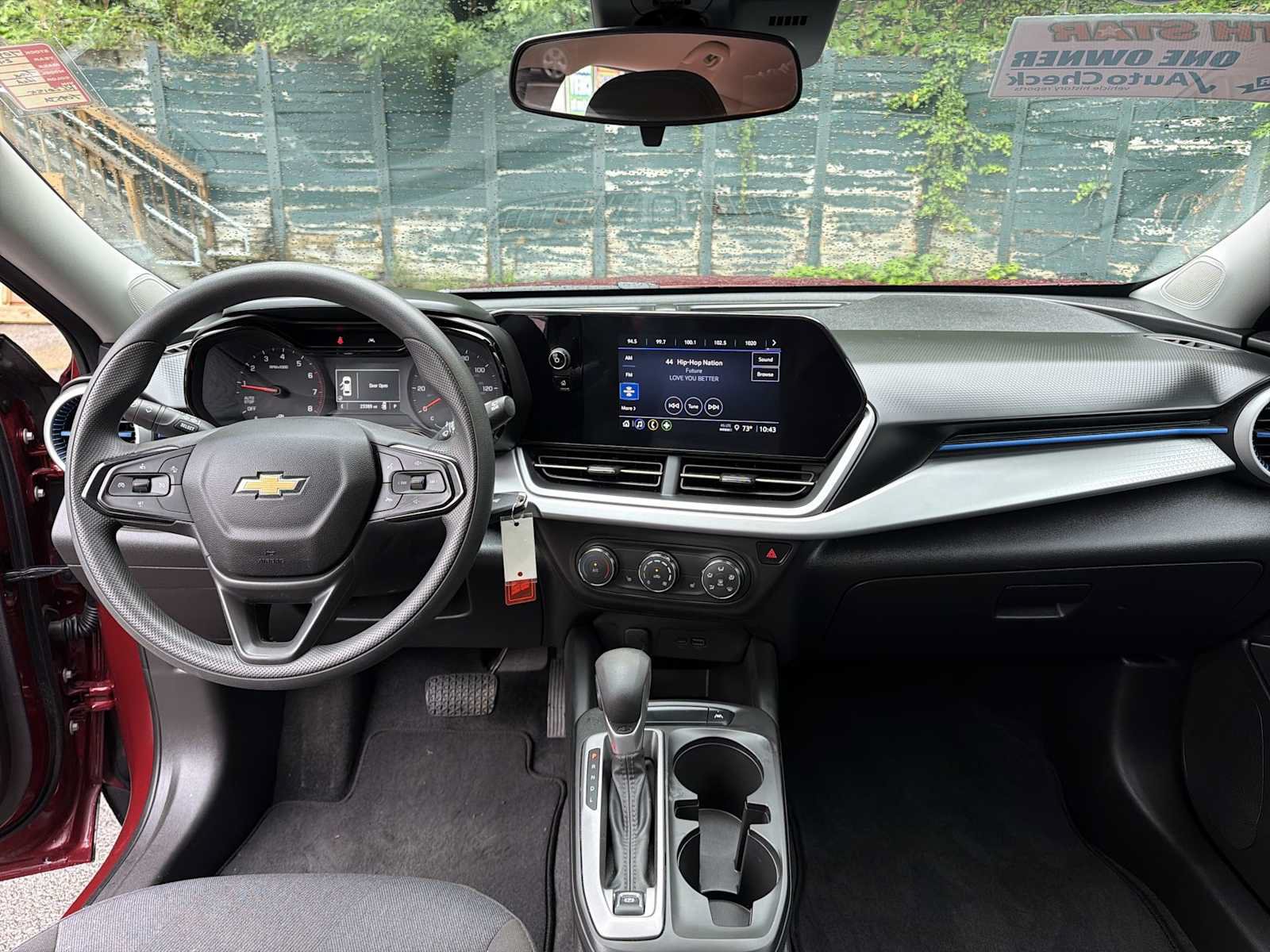 Certified 2024 Chevrolet Trax LS w/ LS Convenience Package FWD image 21