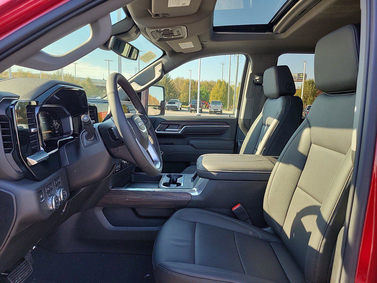 New 2026 GMC Sierra 2500 SLT w/ SLT Premium Package image 15