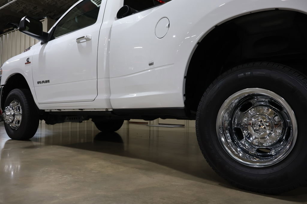 Used 2019 RAM 3500 Big Horn image 14