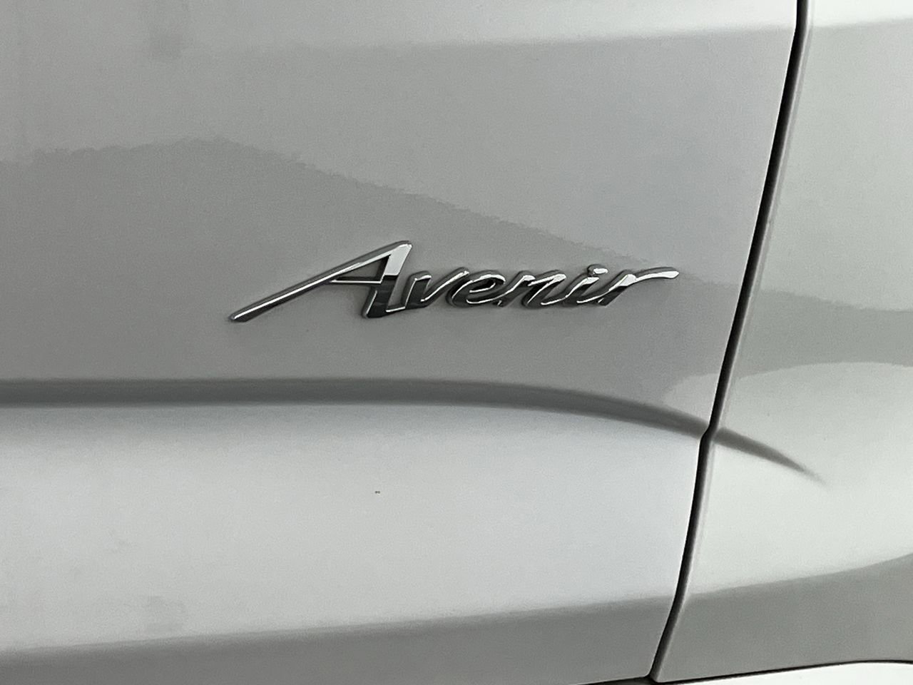 Certified 2024 Buick Enclave Avenir w/ Trailering Package, 5000 lbs. AWD/4WD image 38