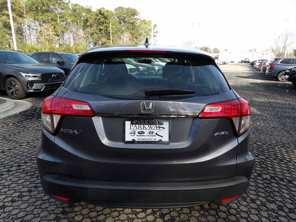 Used 2021 Honda HR-V LX image 6