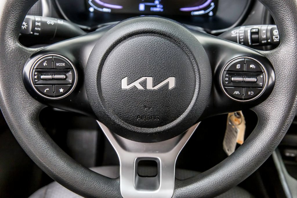 Used 2024 Kia Soul LX w/ Option Group 015 FWD image 23