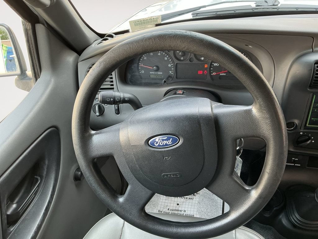 Used 2004 Ford Ranger XL RWD image 12