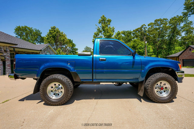 Used 1994 Toyota Pickup DX AWD/4WD image 9
