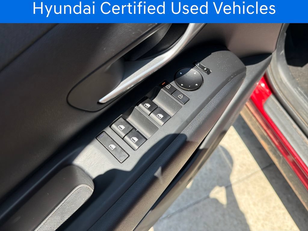 Certified 2025 Hyundai Tucson SEL AWD/4WD image 14