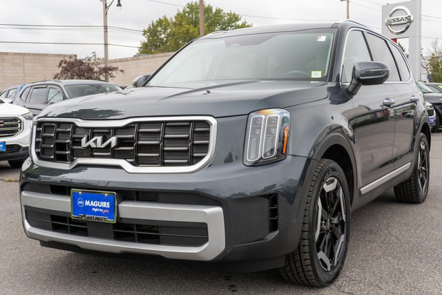 Used 2024 Kia Telluride S w/ S Sunroof Package AWD/4WD image 2
