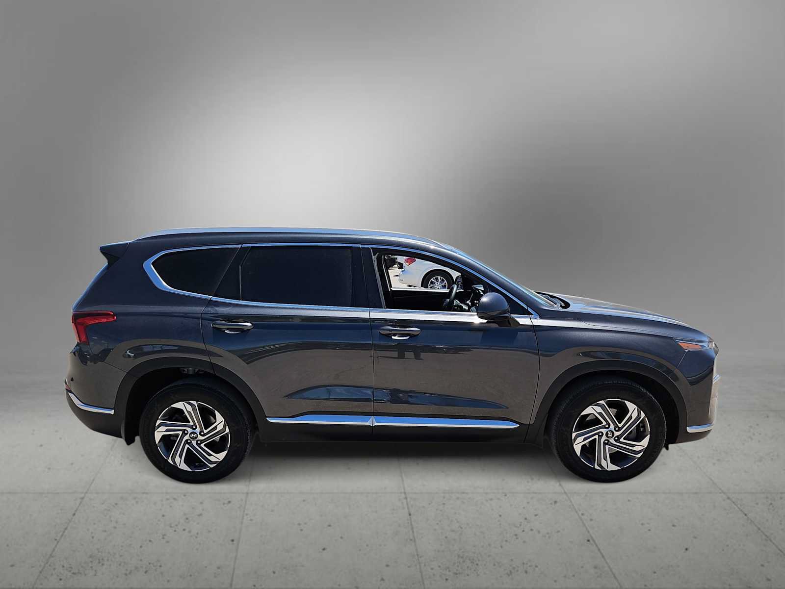 Used 2021 Hyundai Santa Fe SEL FWD image 9