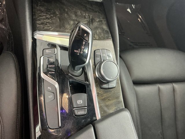 Used 2019 BMW 530i w/ Convenience Package RWD image 22