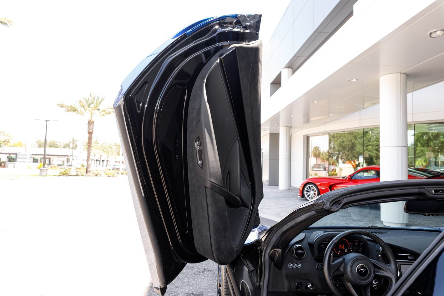 Used 2022 McLaren 720S Luxury RWD image 44