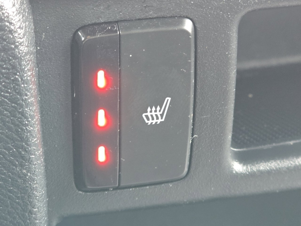 Certified 2022 Honda Pilot Sport image 6