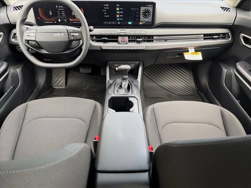 New 2026 Kia K4 FWD image 16