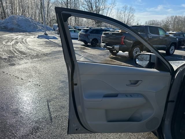 Used 2025 Hyundai Kona SEL image 20