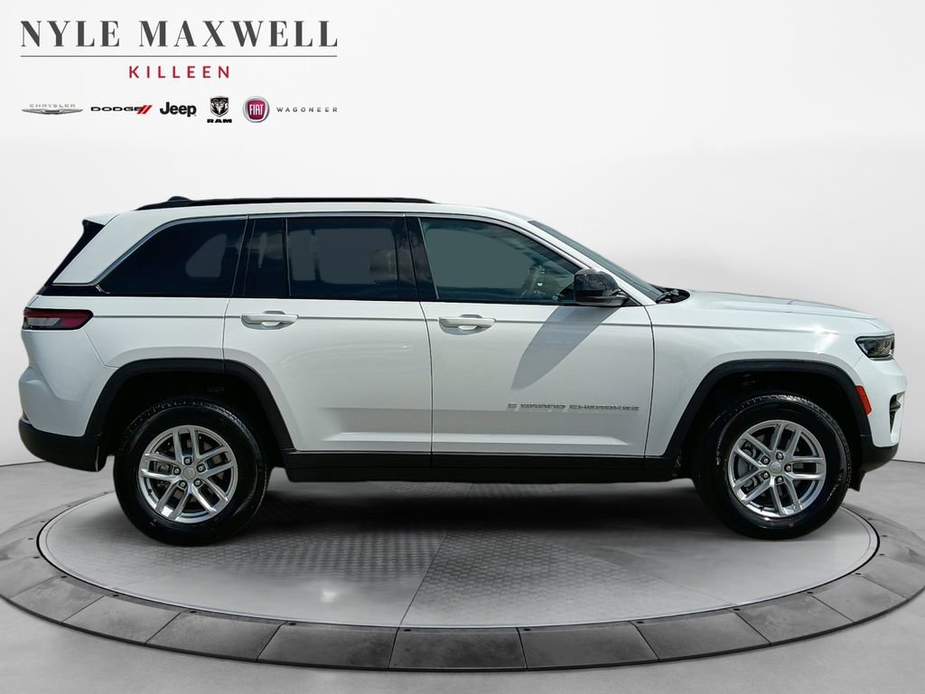 New 2026 Jeep Grand Cherokee Laredo X RWD image 17