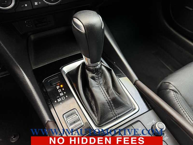 Used 2018 MAZDA MAZDA3 Grand Touring w/ Premium Equipment Package FWD image 30