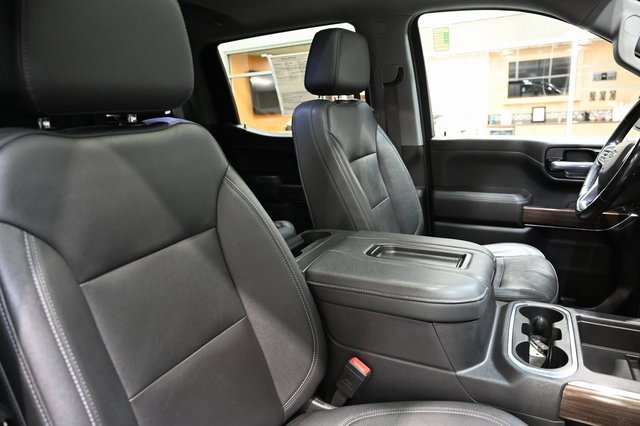 Used 2021 Chevrolet Silverado 1500 LT Trail Boss w/ Convenience Package II image 9