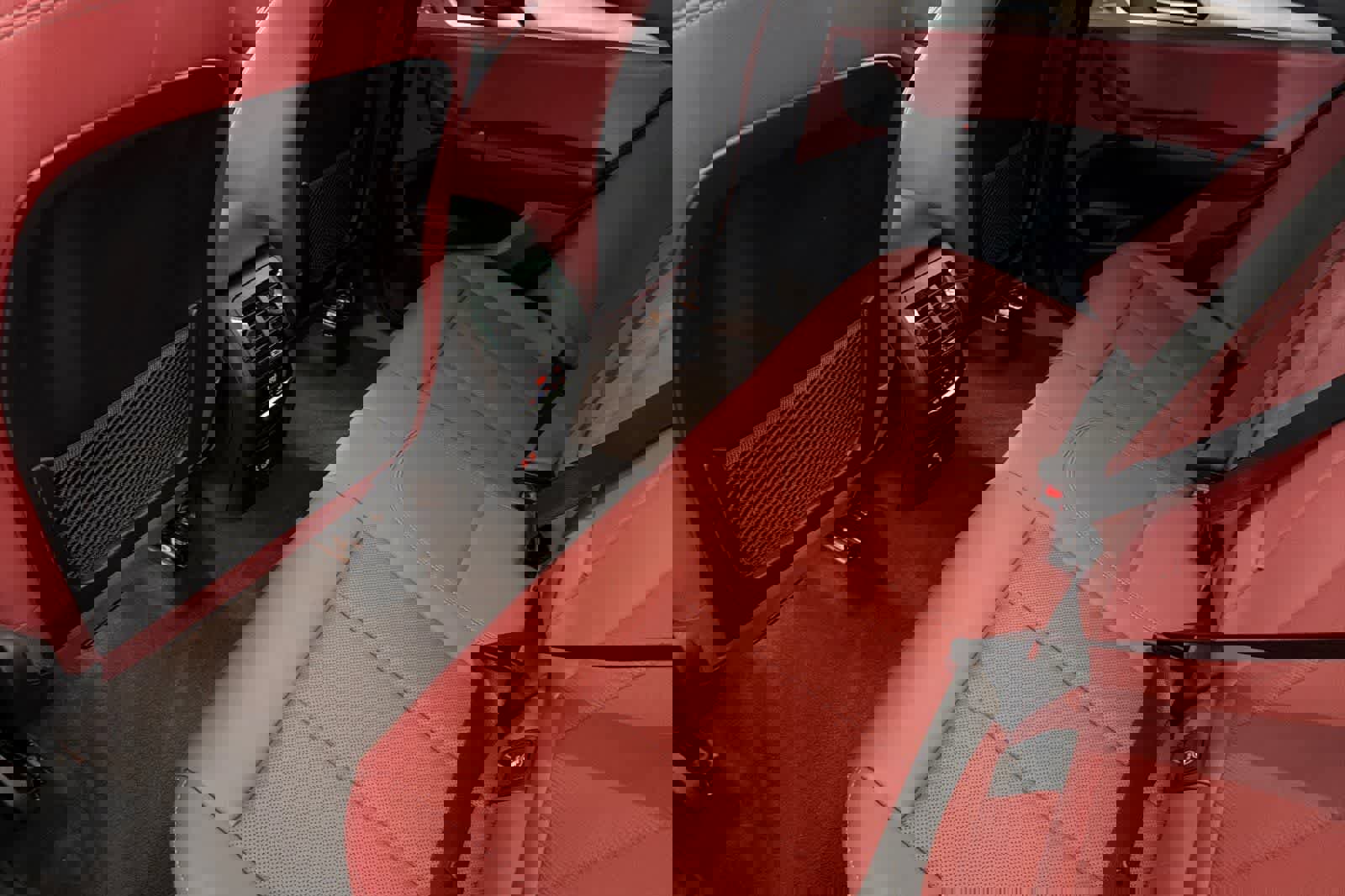 Used 2024 BMW X3 xDrive30i w/ Premium Package image 4