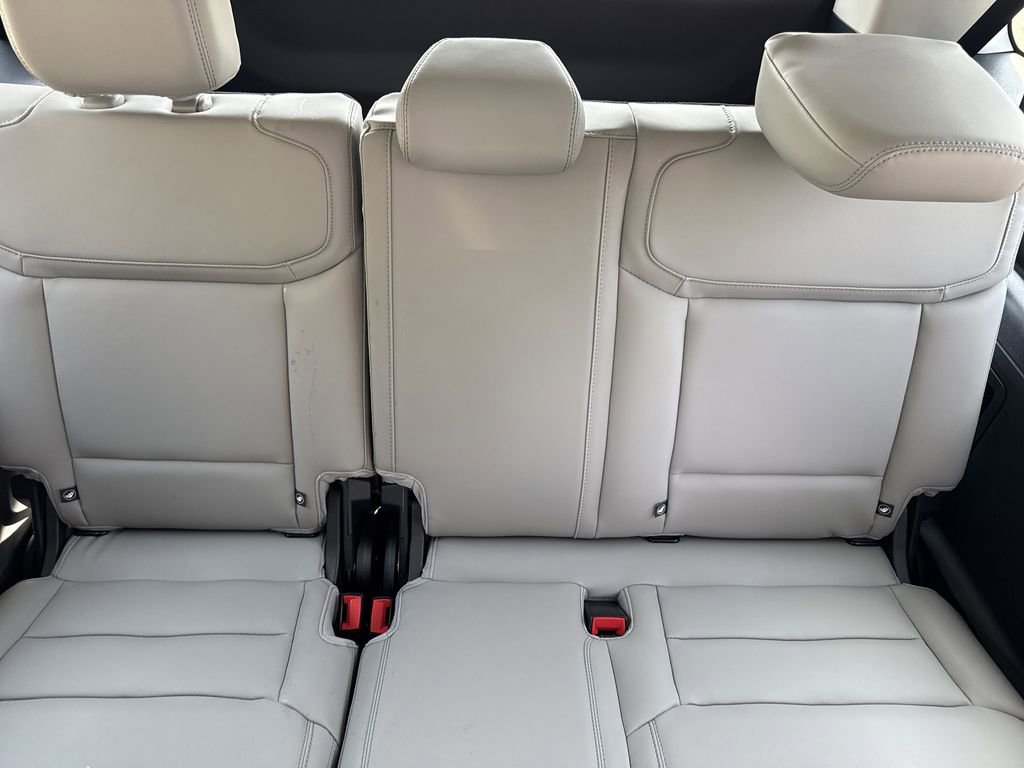 New 2026 Ford Expedition Max Active RWD image 23