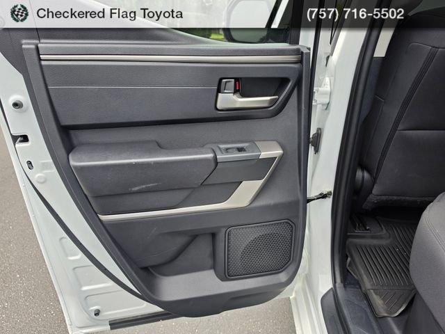 Used 2022 Toyota Tundra SR5 w/ SR5 Convenience Package AWD/4WD image 40