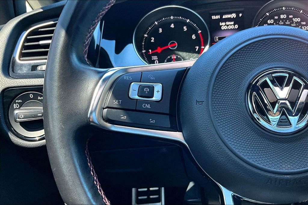 Used 2018 Volkswagen GTI Autobahn image 9