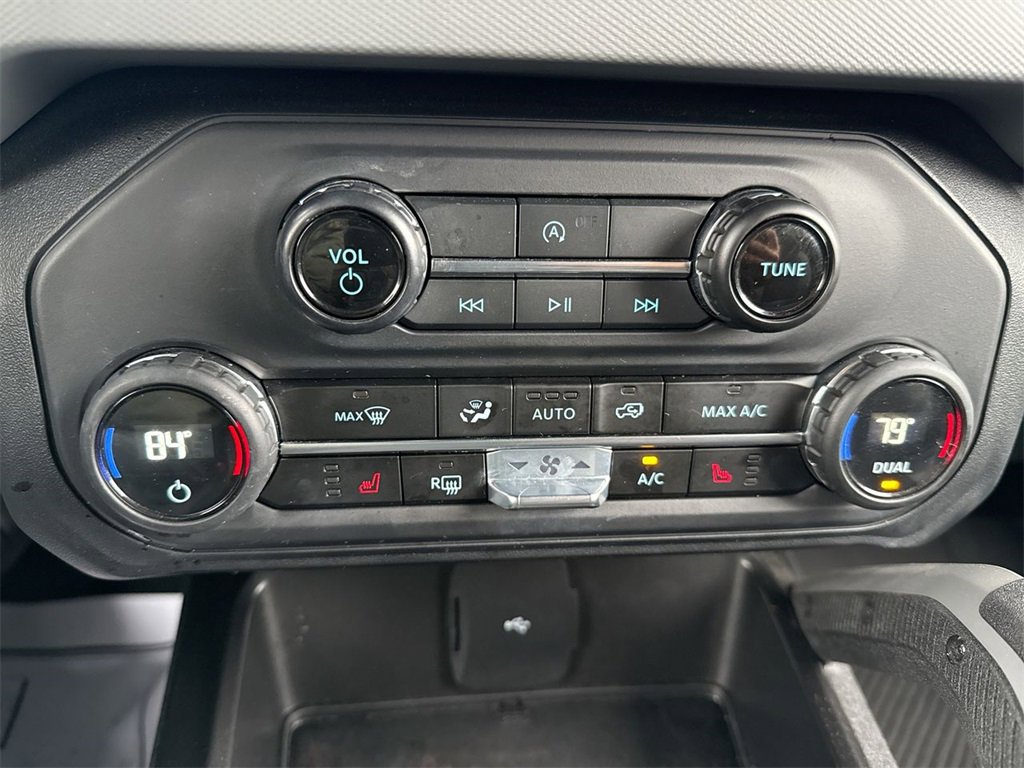 Used 2023 Ford Bronco Big Bend image 19