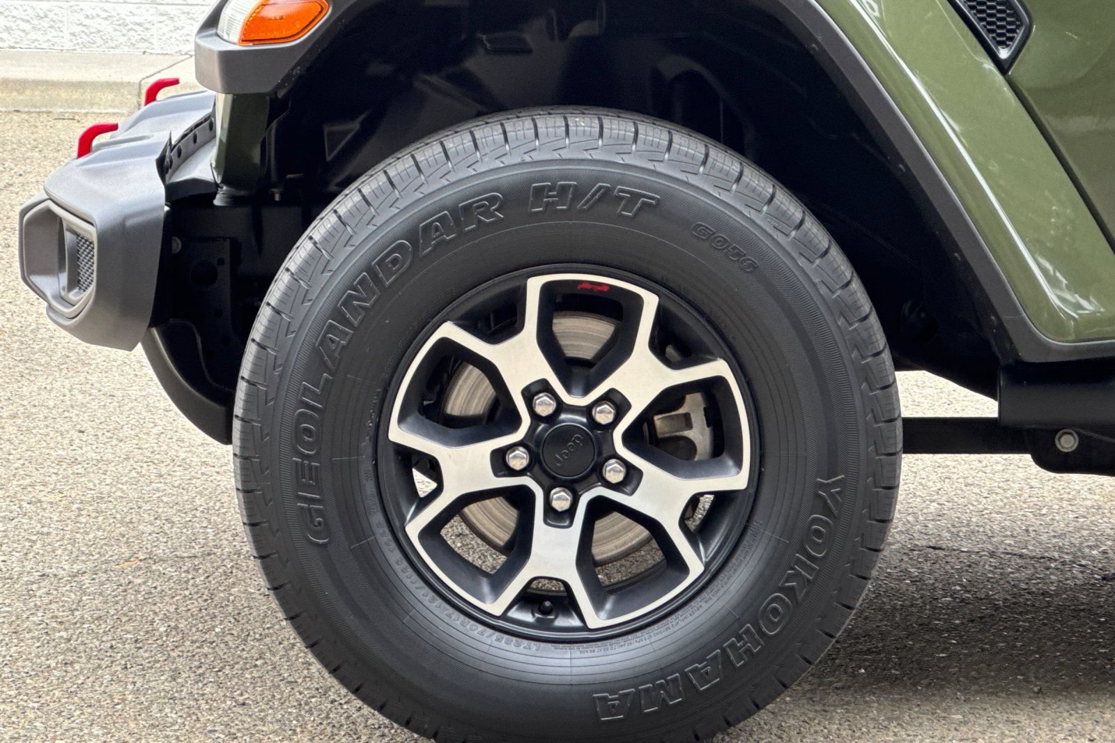Used 2021 Jeep Wrangler Unlimited Rubicon AWD/4WD image 25