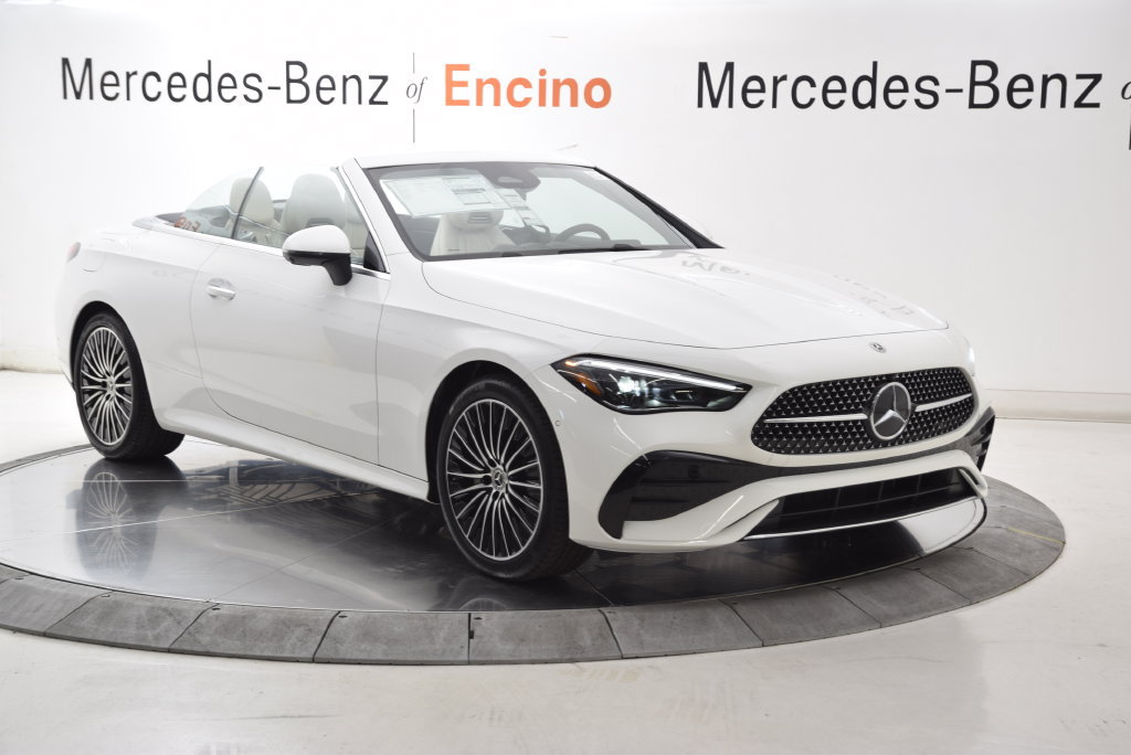 New 2027 Mercedes-Benz CLE 300 4MATIC Cabriolet image 9