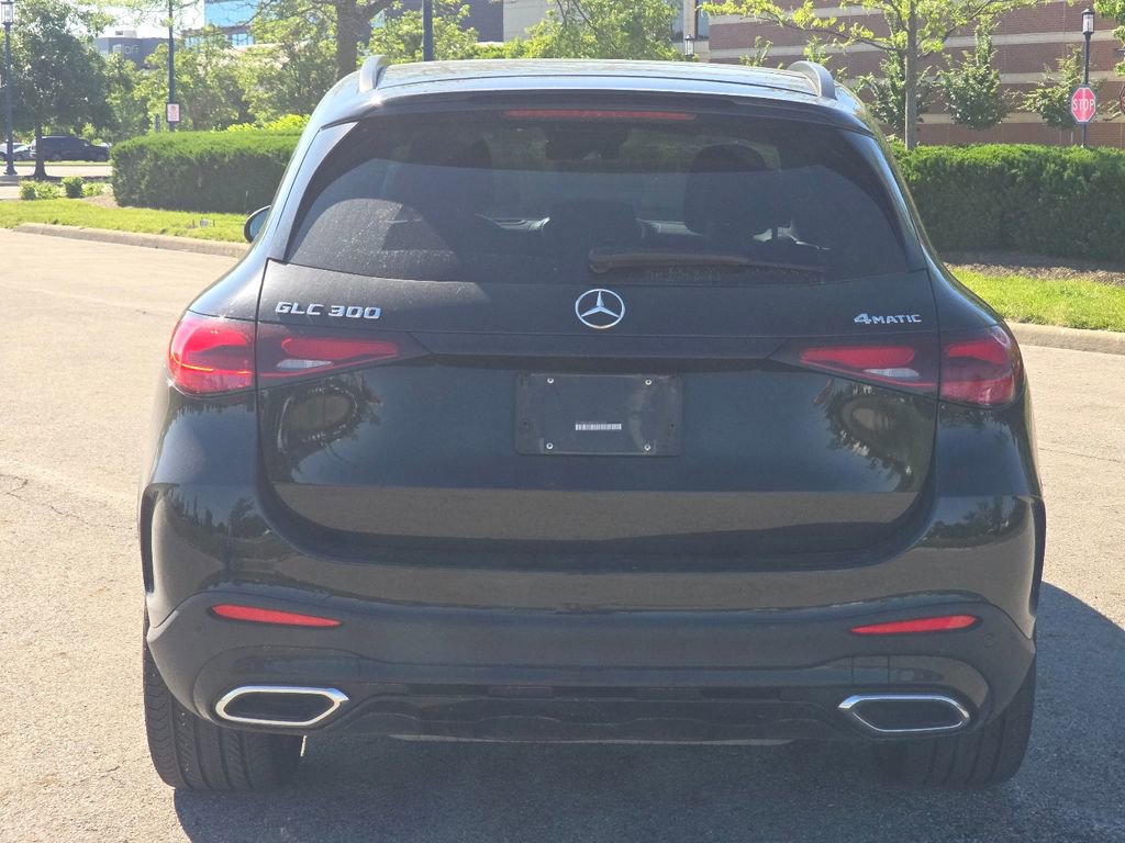 Used 2023 Mercedes-Benz GLC 300 4MATIC image 14
