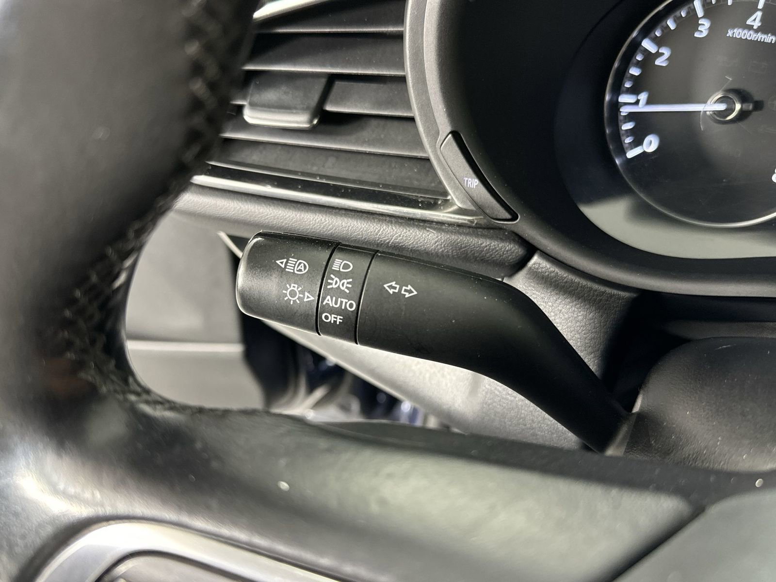 Used 2022 MAZDA CX-30 AWD 2.5 S w/ Preferred Package image 15