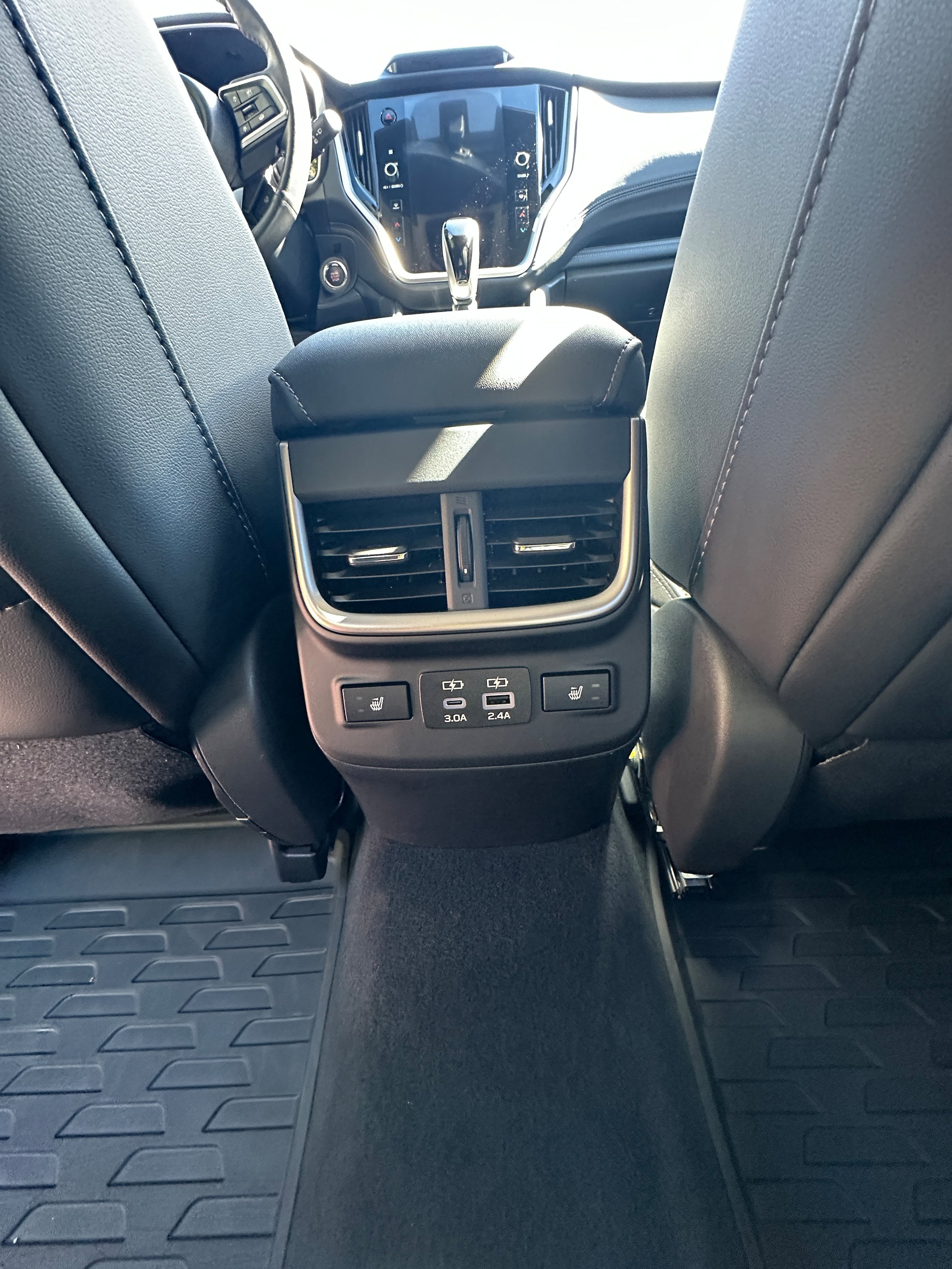 Used 2025 Subaru Outback Limited AWD/4WD image 22