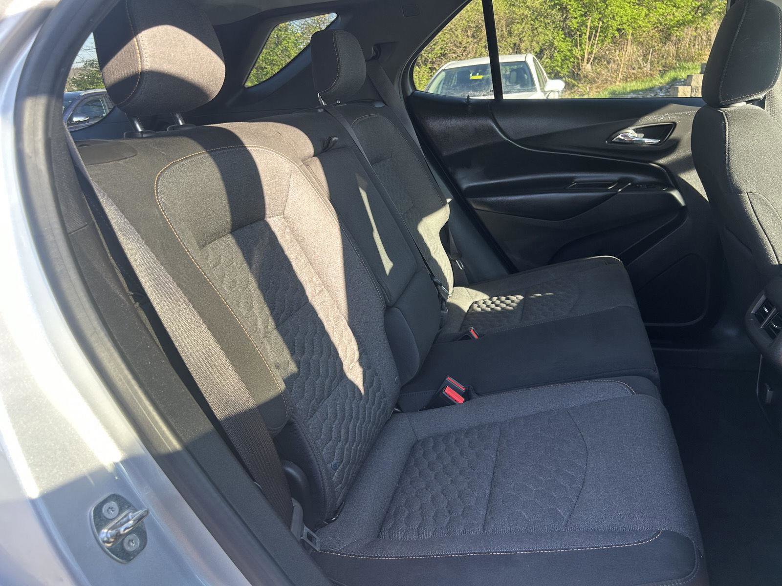 Used 2018 Chevrolet Equinox LT image 9