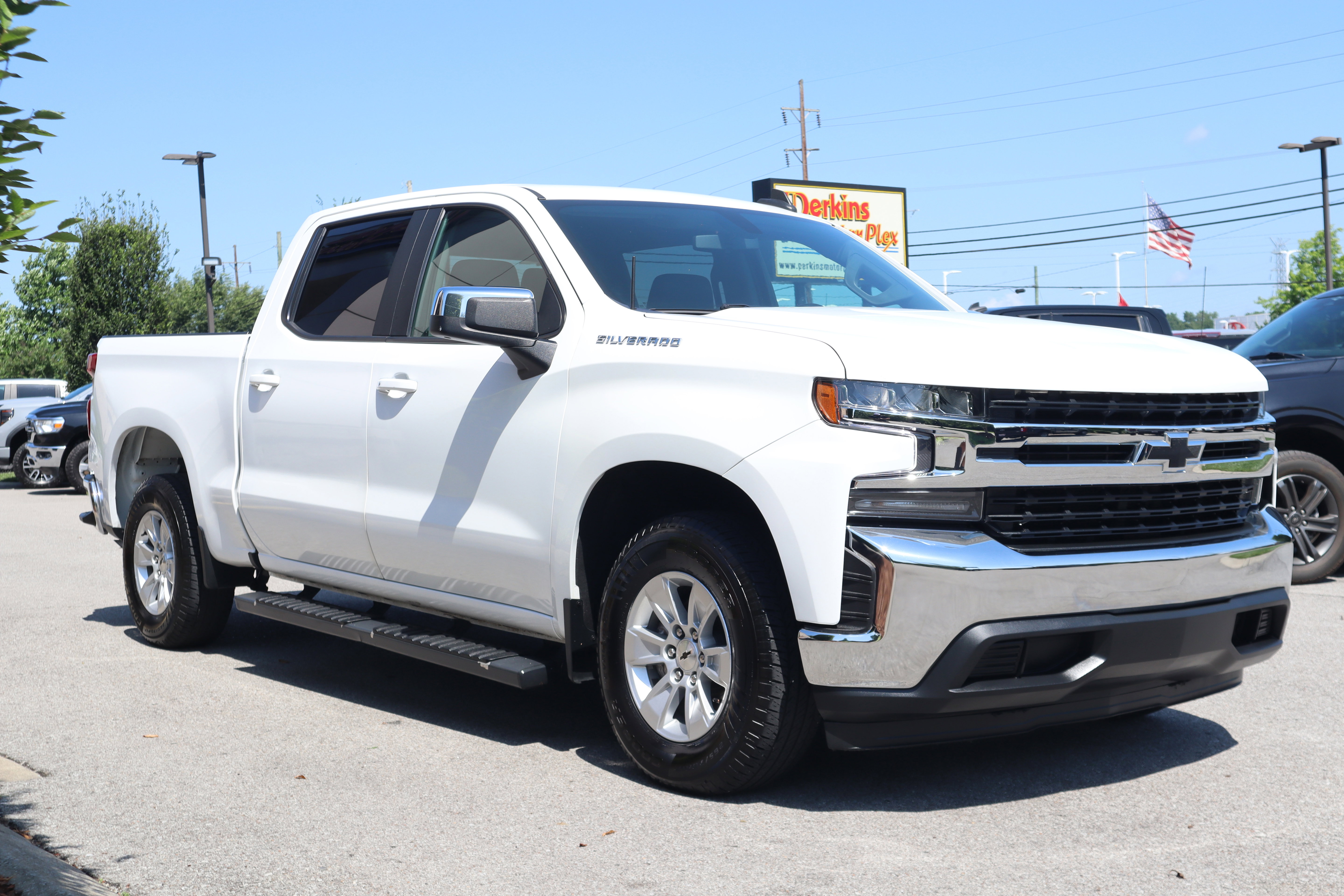 Used 2021 Chevrolet Silverado 1500 LT RWD image 5