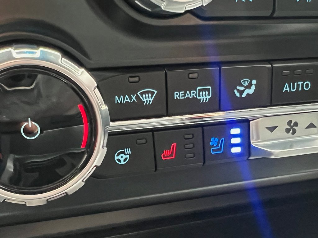 Used 2024 Ford F250 Lariat image 16