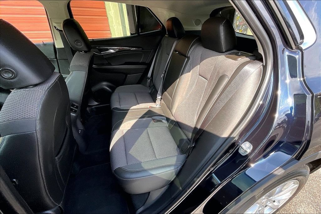 Used 2021 Buick Envision Preferred AWD/4WD image 25