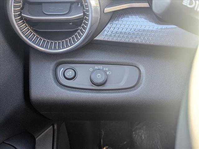 New 2026 Chevrolet Trax ACTIV w/ Driver Confidence Package image 16