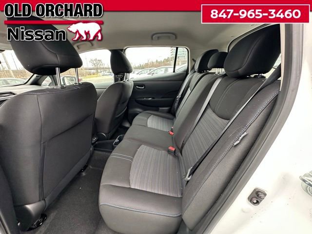 Used 2025 Nissan Leaf S image 13