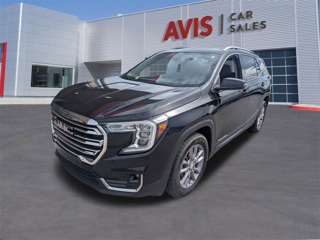 Used 2024 GMC Terrain SLT