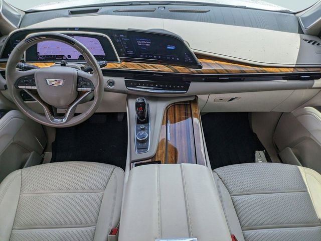 Used 2024 Cadillac Escalade ESV Sport Platinum w/ LPO, ONYX Package AWD/4WD image 19