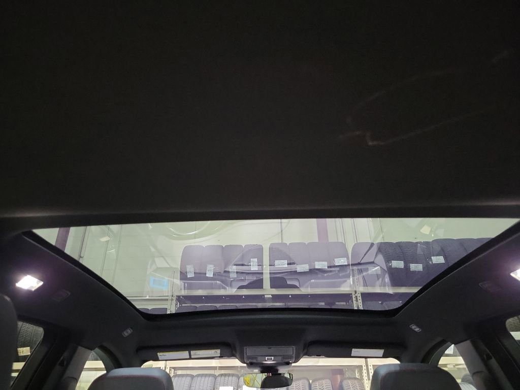 Used 2020 Jaguar E-PACE Checkered Flag image 26