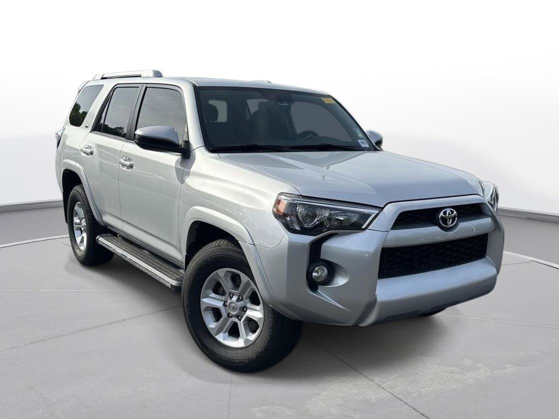 Used 2018 Toyota 4Runner SR5 image 4
