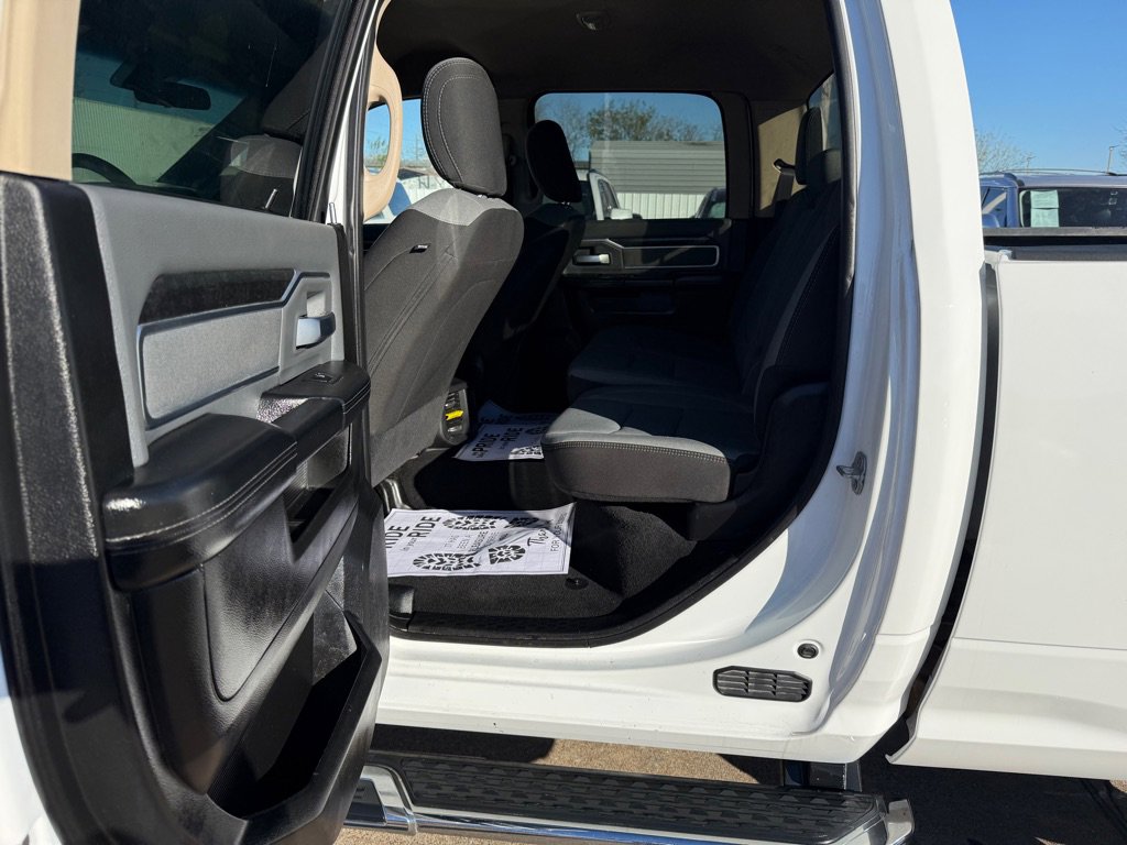 Used 2019 RAM 2500 Big Horn image 6