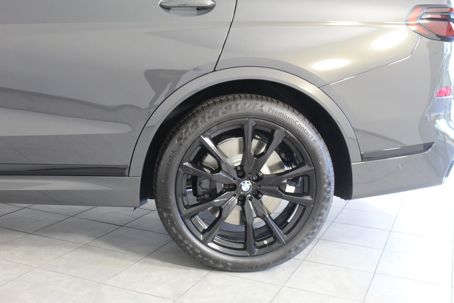 New 2026 BMW X7 M60i image 24