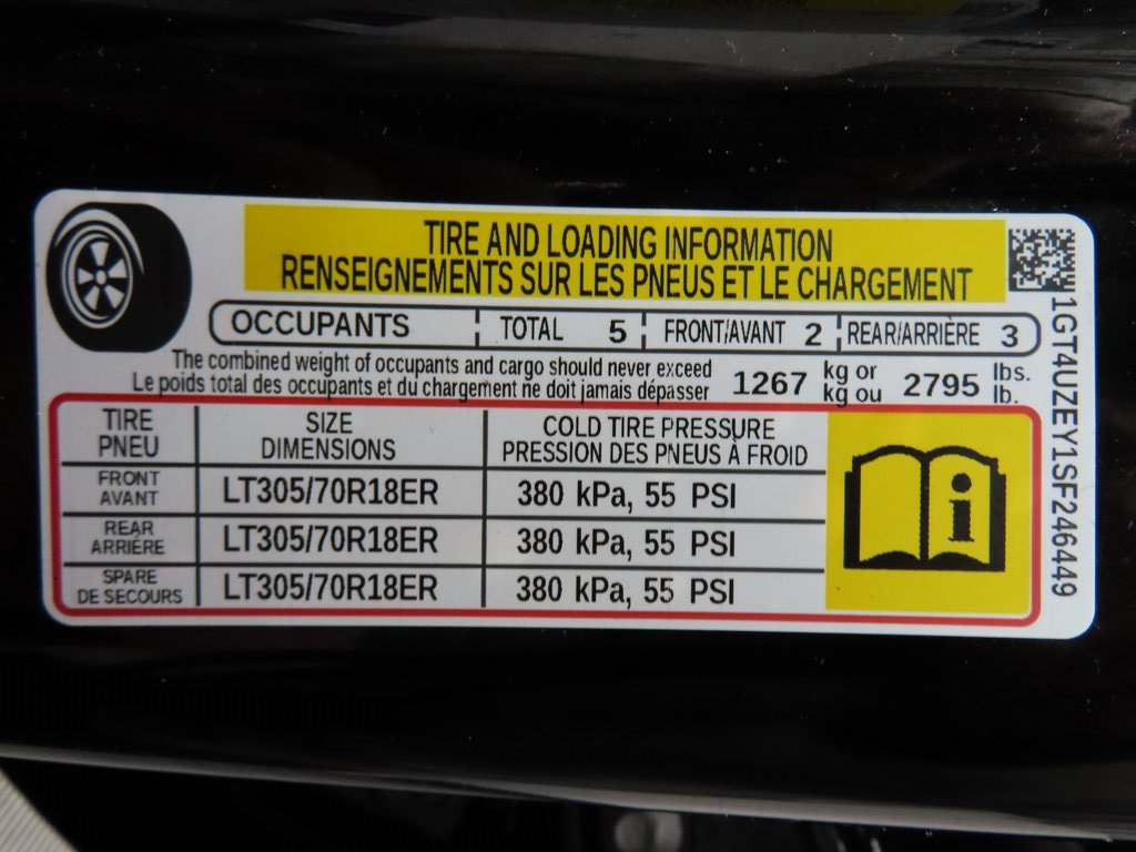 Used 2025 GMC Sierra 2500 AT4X image 82